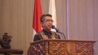 4FBD6D32-F67C-4A9C-9A2C-6BAD3CC19202